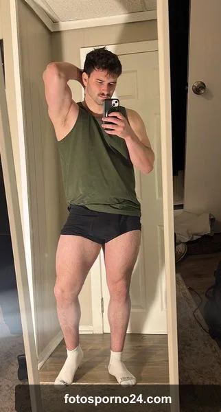 Hombres Desnudos